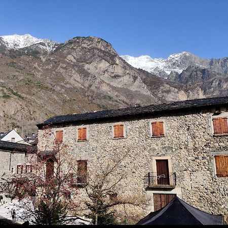 Apartmán Check-In Casas Labert Benasque Exteriér fotografie